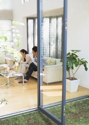 専門家が内覧会に同行するサービスもある